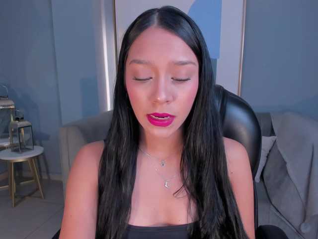 AmaliaCruss live webcam show