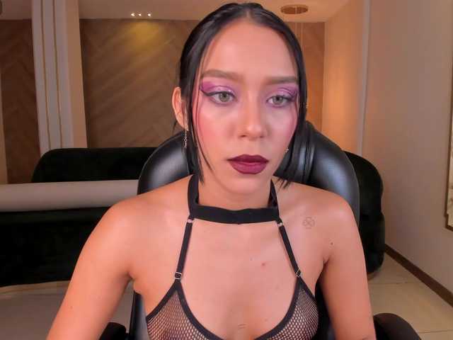 AmaliaCruss live cam on BongaCams