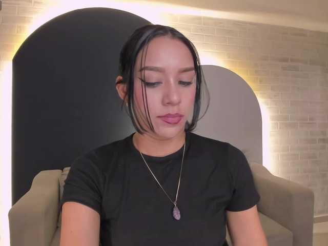 AmaliaCruss live cam on BongaCams
