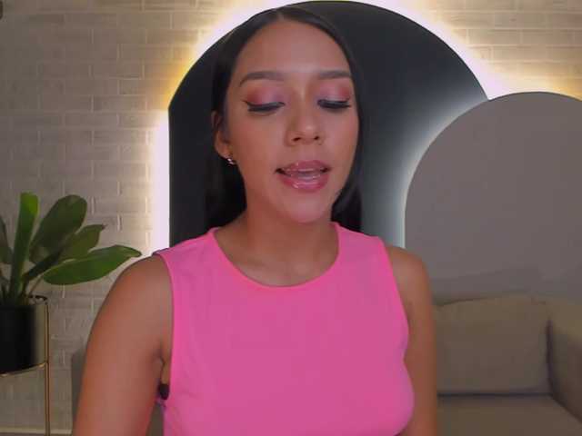 AmaliaCruss live cam on BongaCams