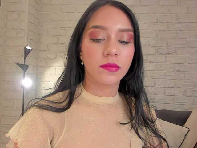 AmaliaCruss live webcam show