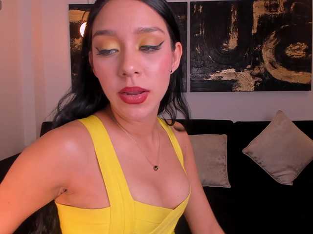 AmaliaCruss live cam on BongaCams