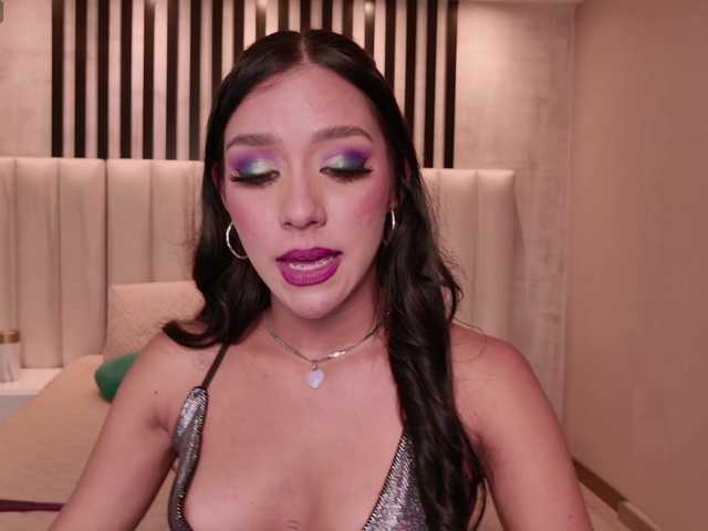 AmaliaCruss's BongaCams show and profile