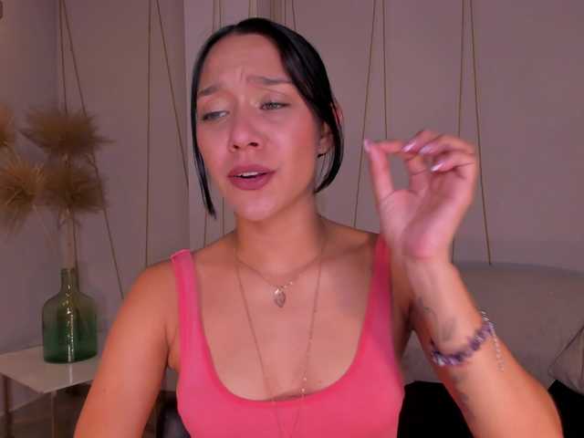 AmaliaCruss live cam on BongaCams