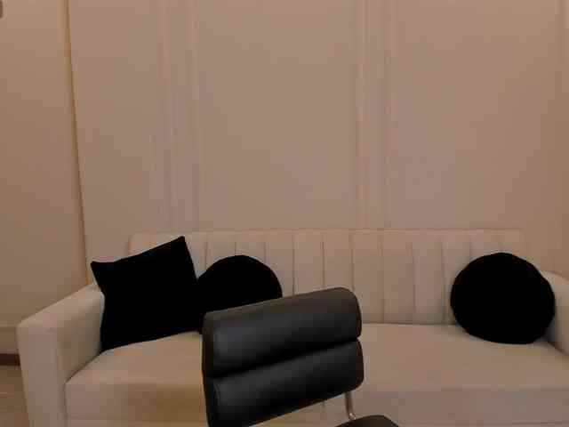 AmaliaCruss webcam