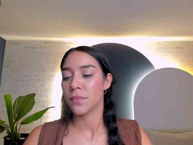 AmaliaCruss webcam