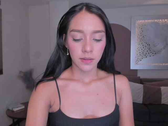 AmaliaCruss webcam