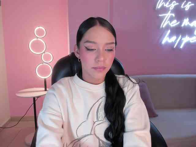 AmaliaCruss webcam