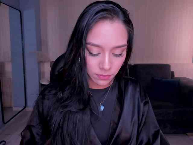 AmaliaCruss webcam