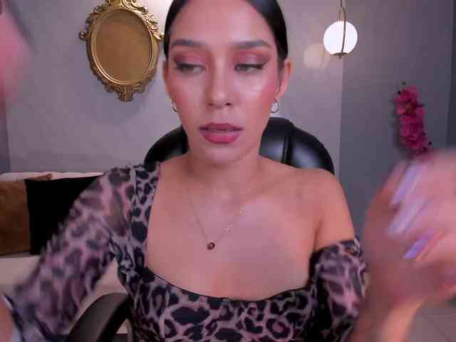 AmaliaCruss webcam
