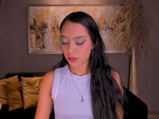 AmaliaCruss webcam