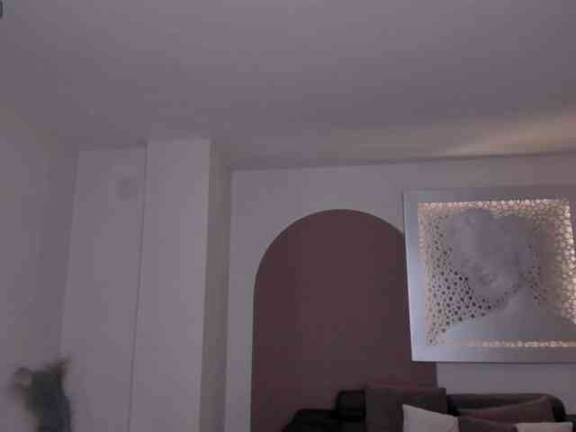 AmaliaCruss webcam