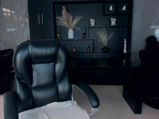 AmaliaCruss webcam