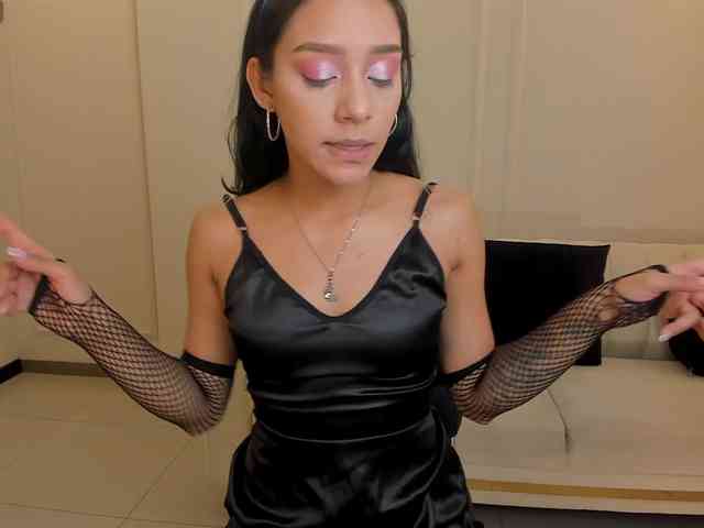 AmaliaCruss webcam