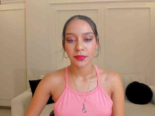 AmaliaCruss webcam