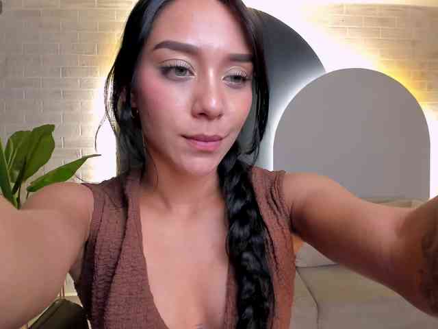 AmaliaCruss webcam
