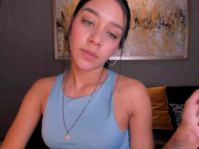AmaliaCruss webcam