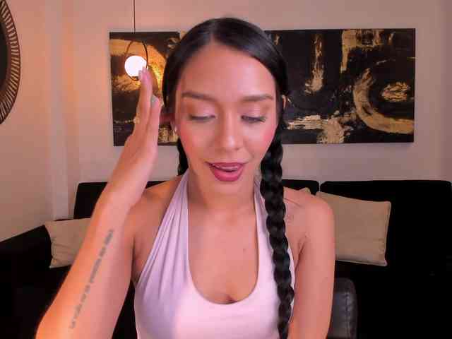 AmaliaCruss webcam