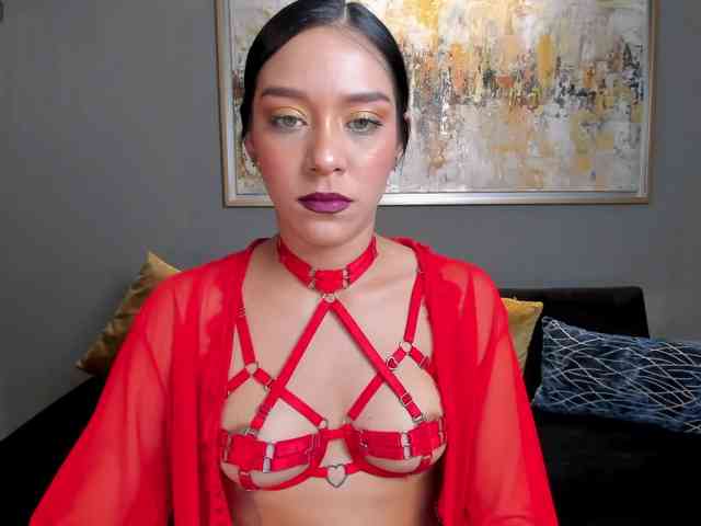 AmaliaCruss webcam