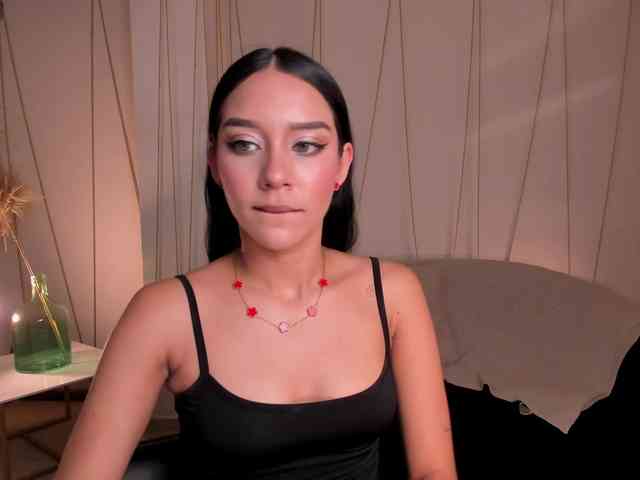 AmaliaCruss webcam