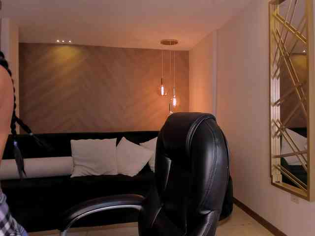 AmaliaCruss webcam