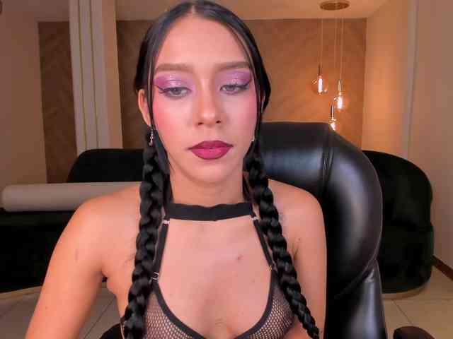 AmaliaCruss webcam