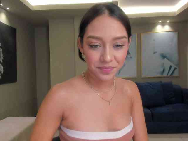 AmaliaCruss webcam