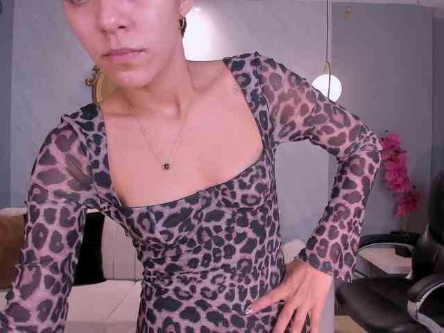AmaliaCruss webcam