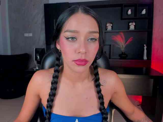 AmaliaCruss webcam