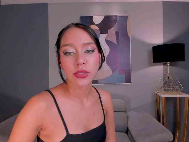 AmaliaCruss webcam