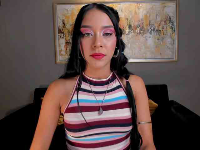 AmaliaCruss webcam