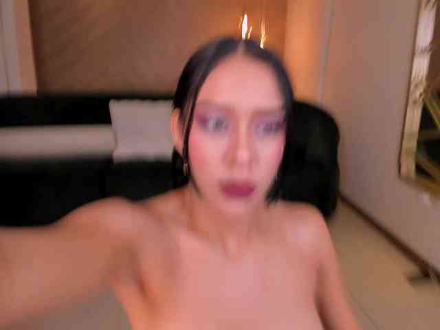 AmaliaCruss webcam