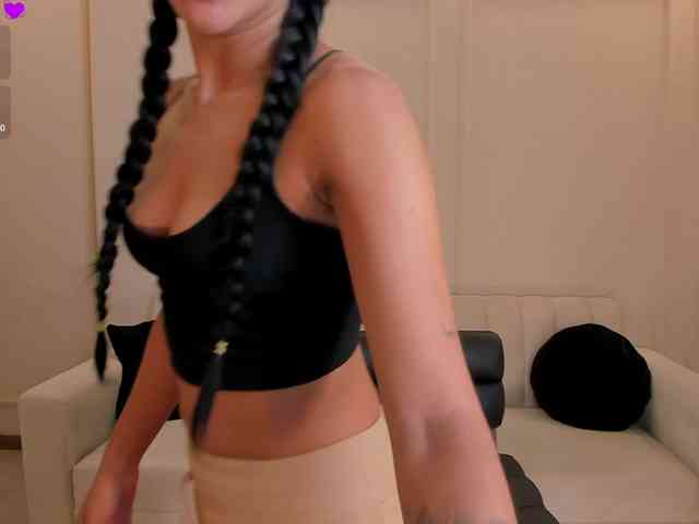 AmaliaCruss webcam