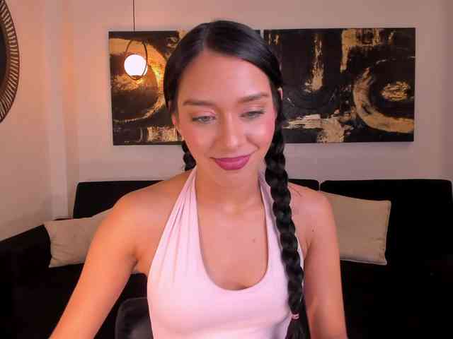 AmaliaCruss webcam
