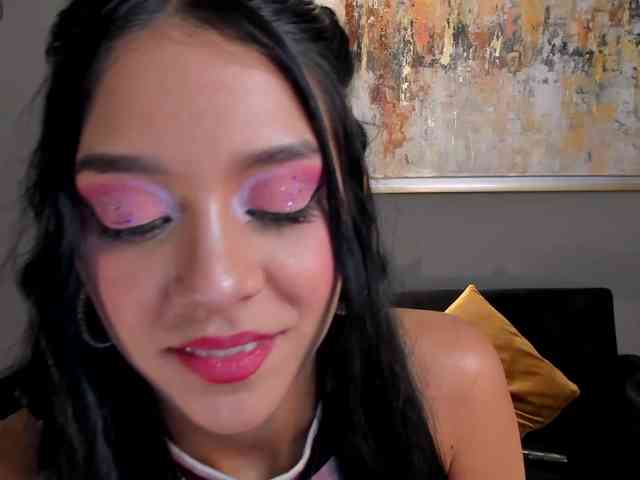 AmaliaCruss webcam