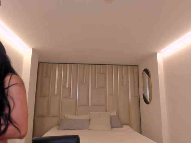 AmaliaCruss webcam