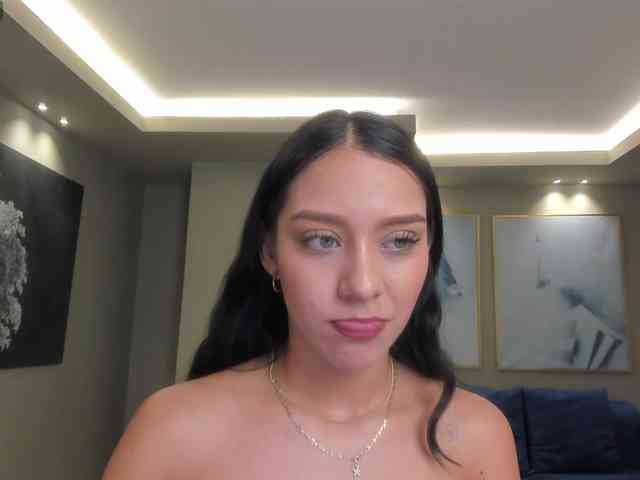 AmaliaCruss webcam