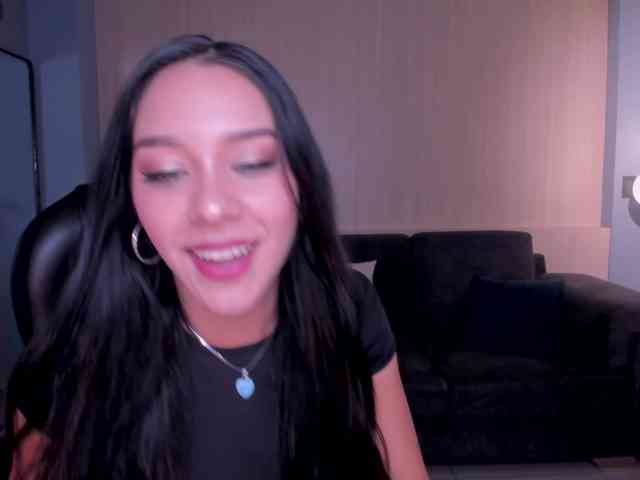 AmaliaCruss webcam