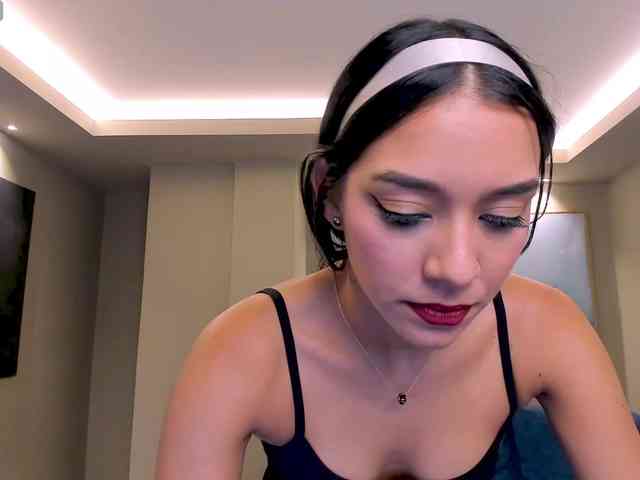 AmaliaCruss webcam