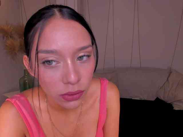 AmaliaCruss webcam