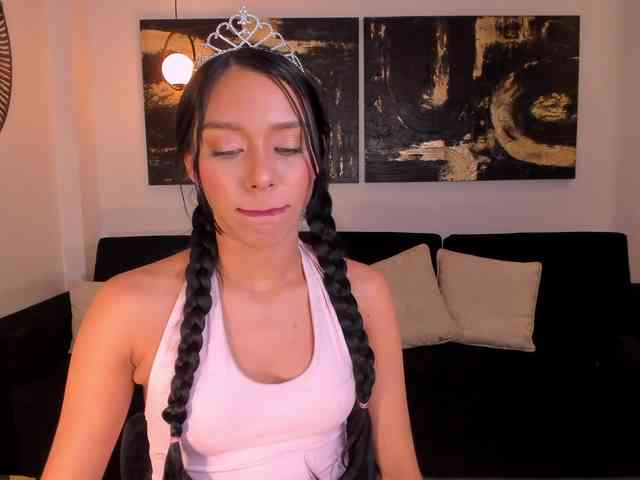 AmaliaCruss webcam