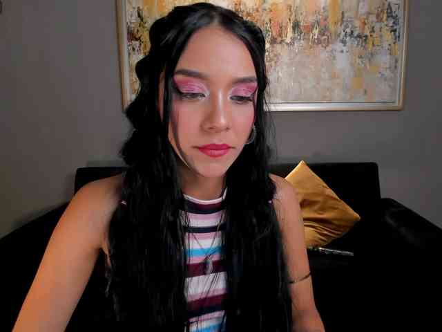 AmaliaCruss webcam