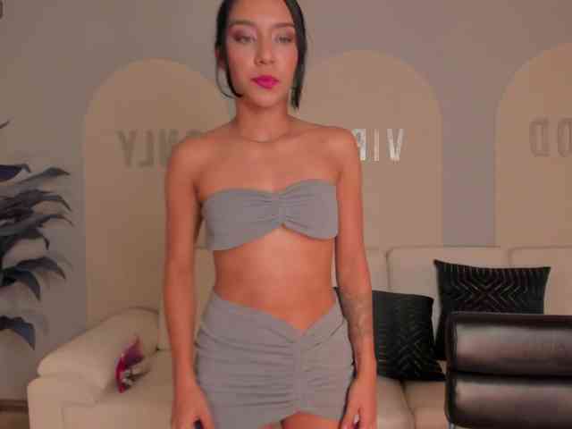 AmaliaCruss webcam