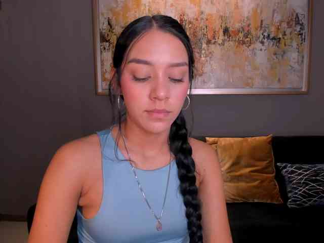 AmaliaCruss webcam
