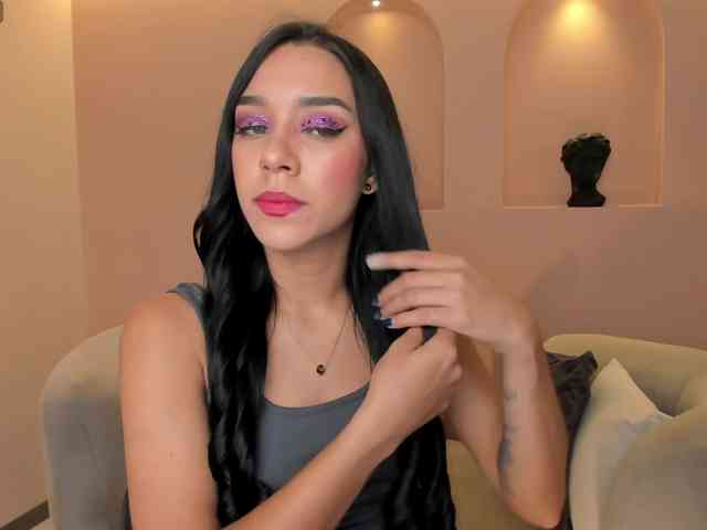 AmaliaCruss webcam
