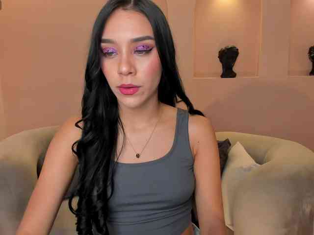 AmaliaCruss webcam