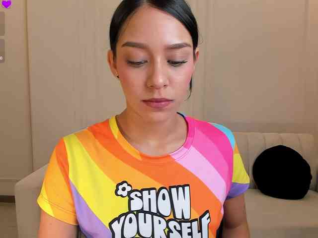 AmaliaCruss webcam