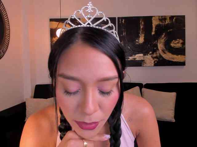 AmaliaCruss webcam