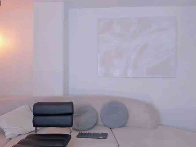 AmaliaCruss webcam