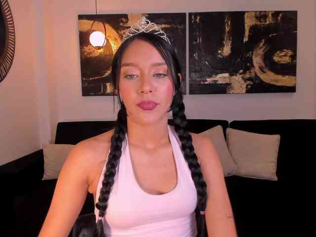 AmaliaCruss webcam
